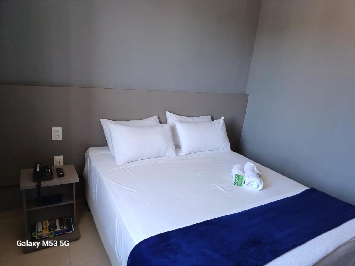 Ribs Hotel ปิอุย ภายนอก รูปภาพ